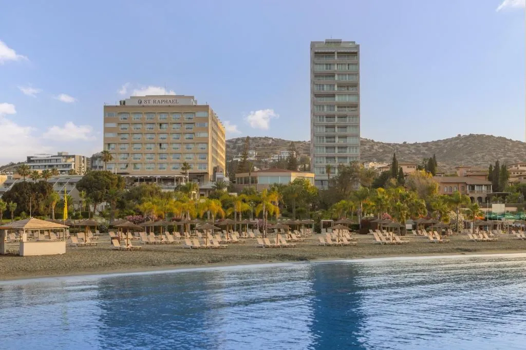 St Raphael Resort - Hotel de 5 estrelas em Agios Tychonas (eastern beach), Limassol - photo 1