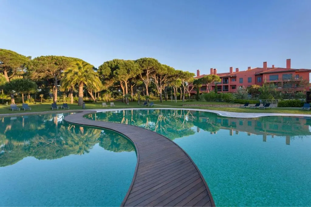 Sheraton Cascais Resort exterior with gardens