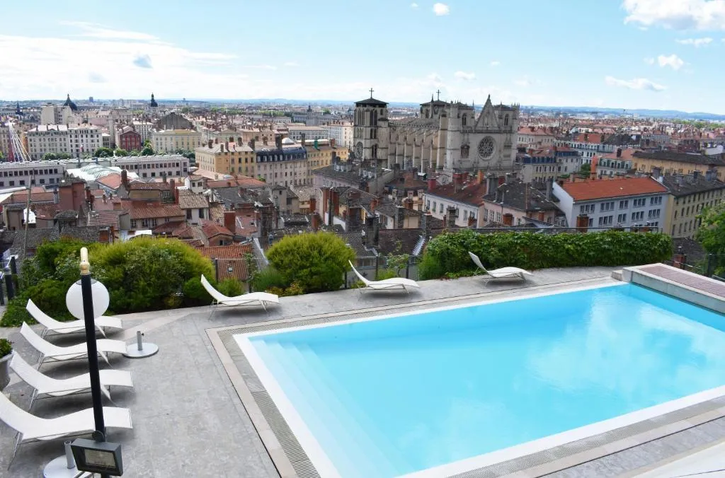 Fachada da Villa Florentine na colina de Fourvière, Lyon