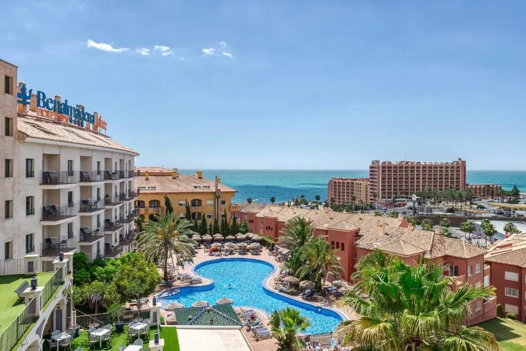 Benalmadena Palace Spa hotel exterior with pool area, Benalmádena