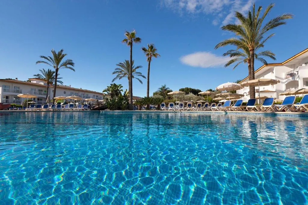 Mar Hotels Playa Mar & Spa - Hotel de 4 estrelas em Port de Pollensa, Mallorca - photo 1