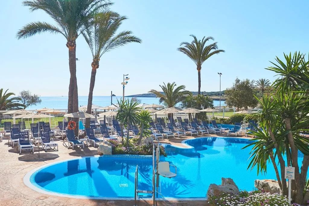 Hipotels Hipocampo Playa - Hotel de 4 estrelas em Cala Millor, Mallorca - photo 1