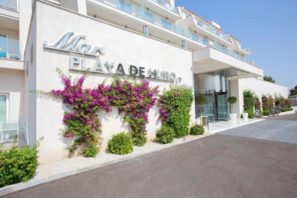 Pool and splash area at Mar Hotels Playa de Muro Suites