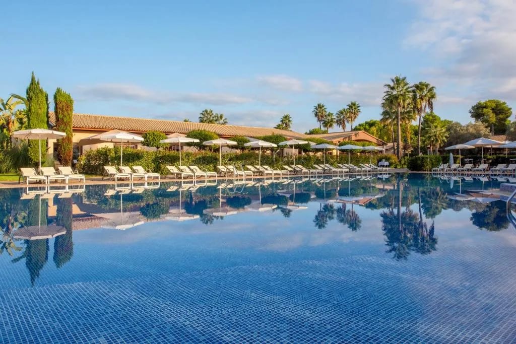 Resort Valentin Playa de Muro com piscina e jardim, Maiorca