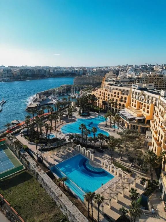 Hilton Malta - Hotel de 5 estrelas em Portomaso, St Julian's, Malta - photo 1