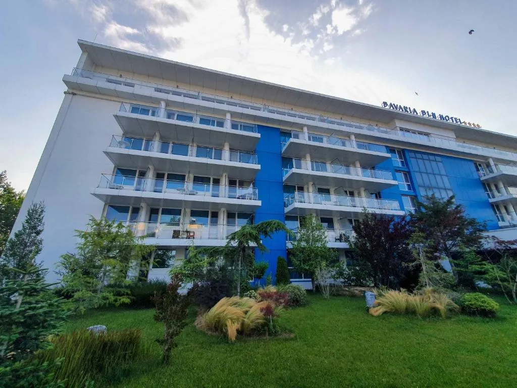 Bavaria Blu Hotel and Conference Centre - 4-star hotel in Mamaia Centru, Mamaia - photo 1