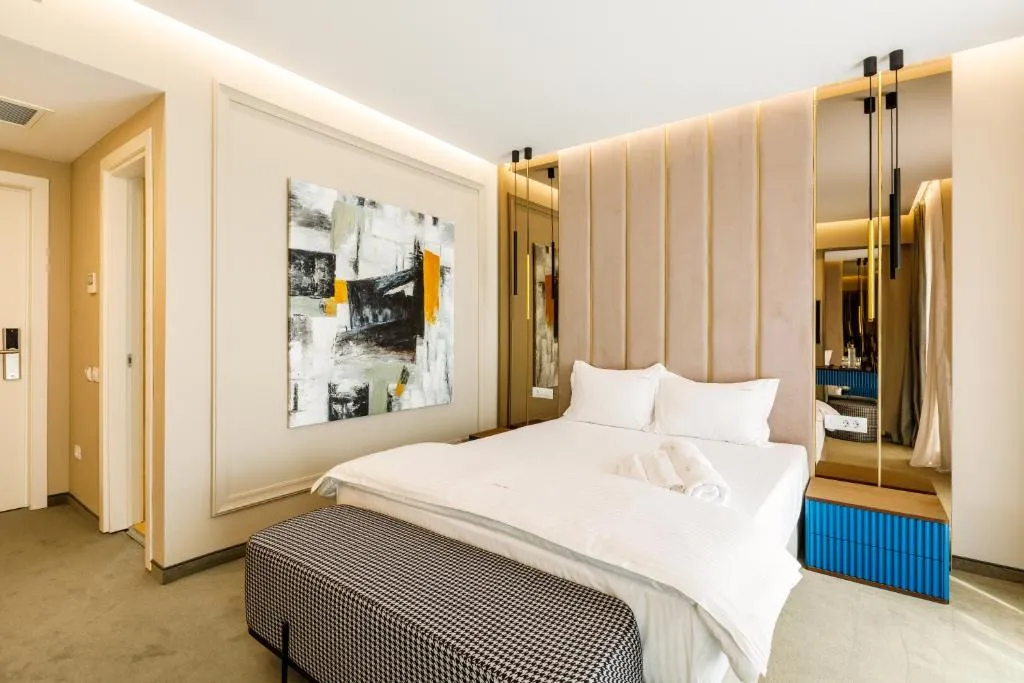 Onal Boutique Hotelier - 4-star hotel in Mamaia beachfront, Mamaia - photo 1