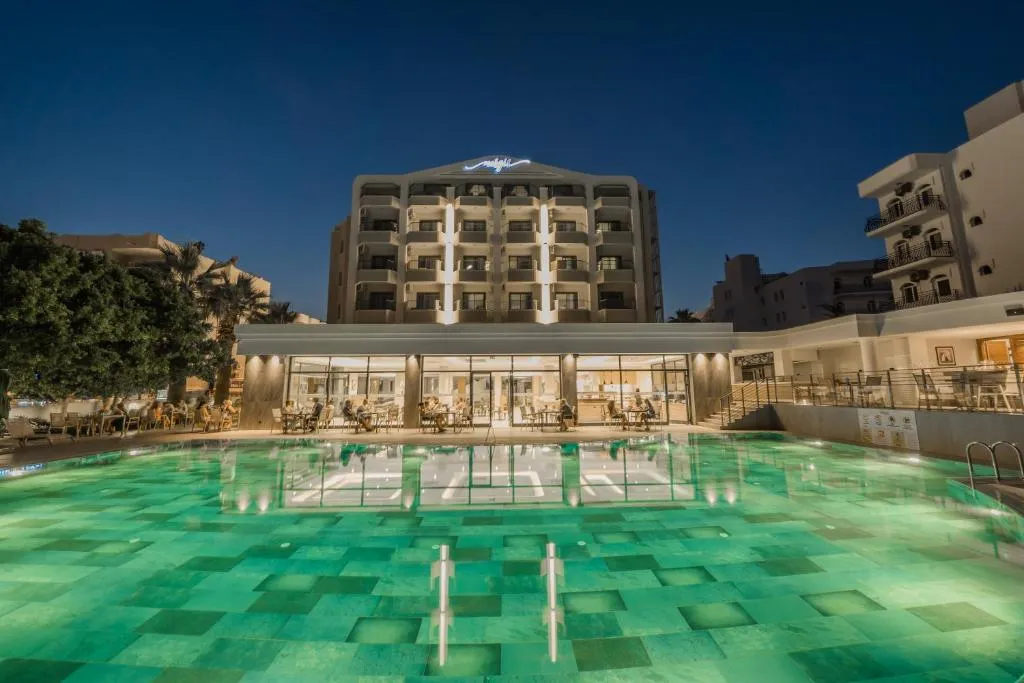 Premier Nergis Beach & SPA - Hotel de 4 estrelas em Çıldır, Marmaris - photo 1