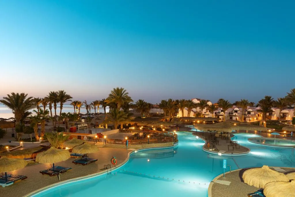 Protels Crystal Beach Resort - Hotel de 4 estrellas en 20 Km North of Marsa Alam, El Quseir Road, Marsa Alam - photo 1