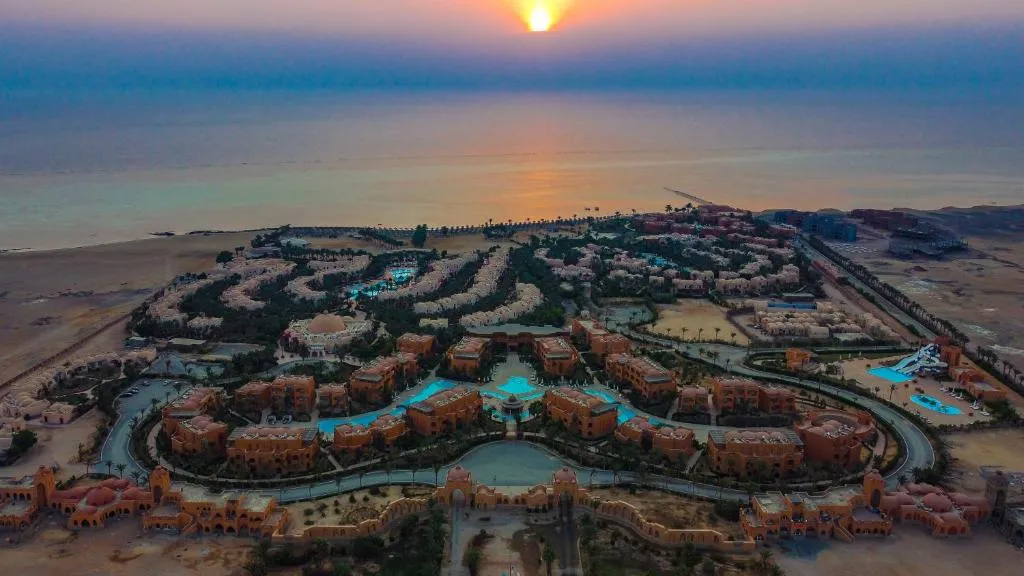 Dream Lagoon Resort & Aqua Park - Hotel de 4 estrellas en 20 KM south of Marsa Alam, southern resort strip, Marsa Alam - photo 1