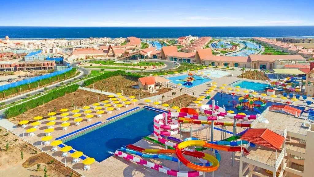 Pickalbatros Sea World Resort - Marsa Alam - Hotel de 5 estrellas en Marsa Alam coastal strip, Marsa Alam - photo 1