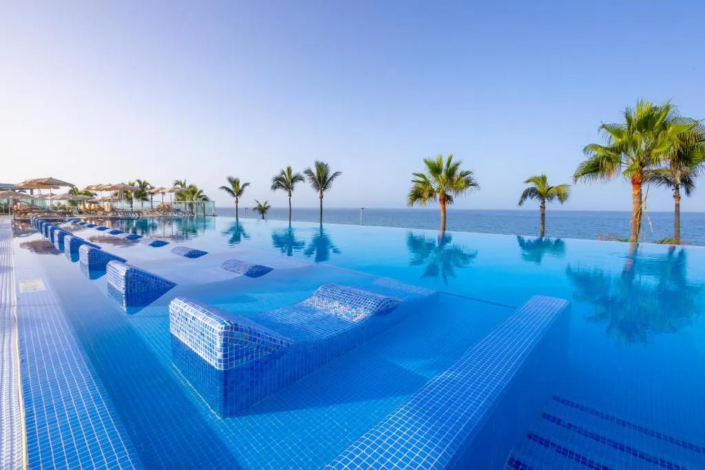 Hotel Riu Gran Canaria - All Inclusive - 4-star hotel in Maspalomas, Maspalomas - photo 1