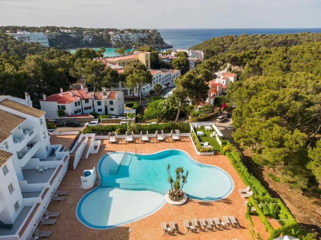 Ilunion Menorca - Hotel de 3 estrelas em Cala Galdana bay, Menorca - photo 1