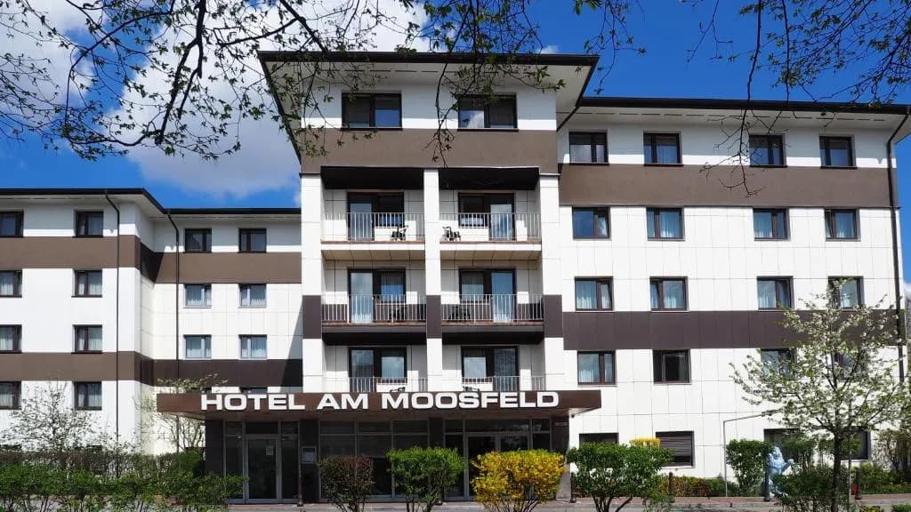 Exterior do Hotel Am Moosfeld em Munique Trudering-Riem