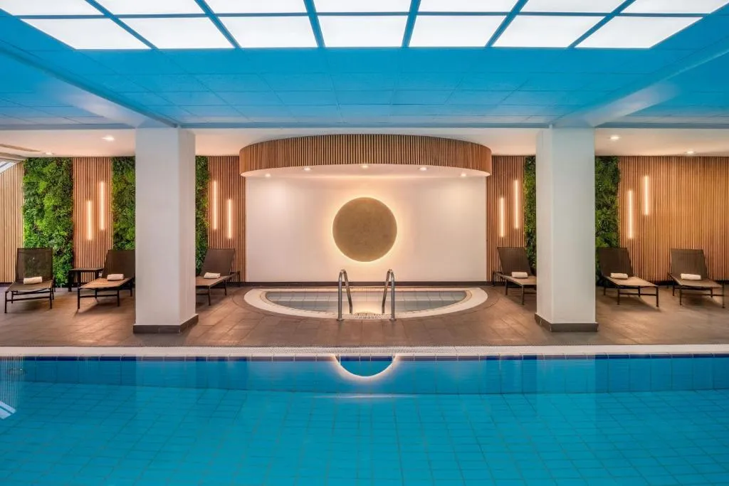 Munich Marriott Hotel exterior in Schwabing