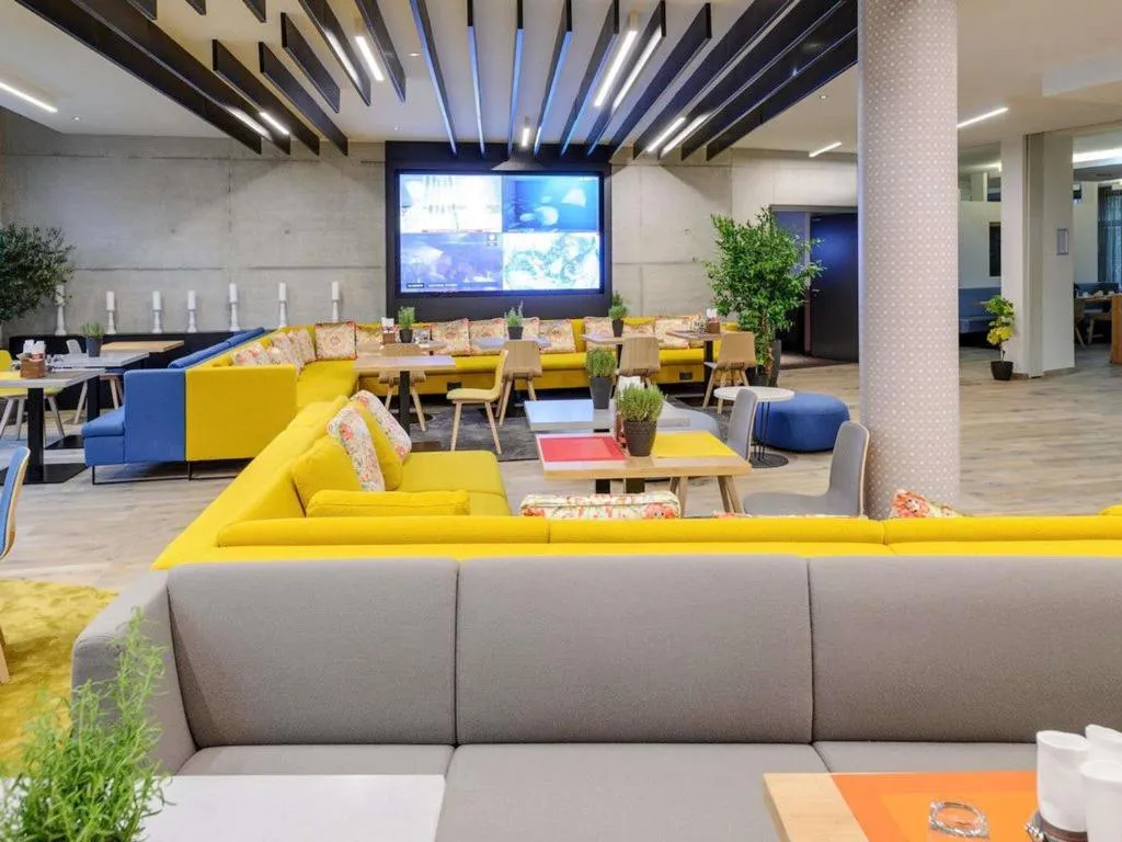 Novotel München City Arnulfpark - Hotel de 4 estrelas em Neuhausen - Nymphenburg, Munich - photo 1
