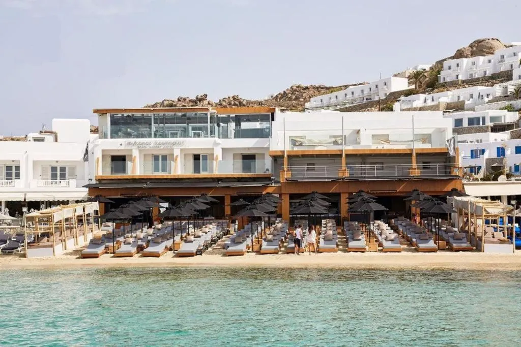 Mykonos Kosmoplaz Beach Resort Hotel - Hotel de 4 estrellas en Platis Yialos, Mykonos - photo 1
