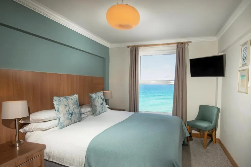 Esplanade Hotel - 4-star hotel in Fistral Beach, Newquay - photo 1