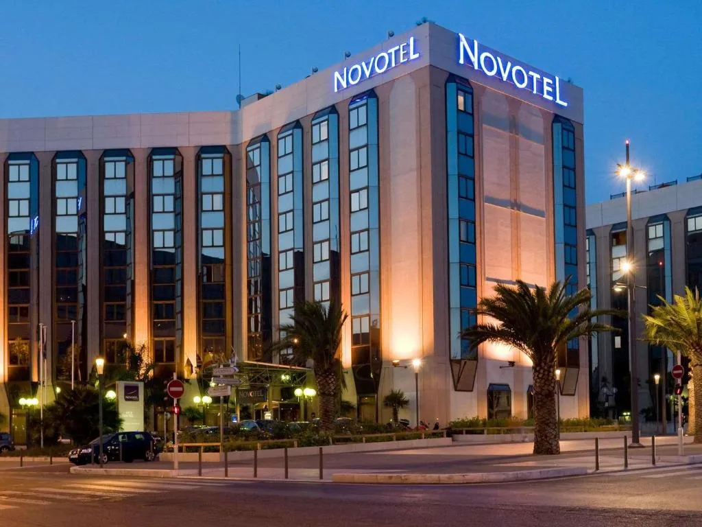 Novotel Nice Centre Vieux Nice hotel exterior