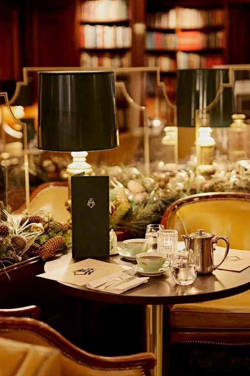 Hotel Bristol - 5-star hotel in Kristian IVs gate (Centre), Oslo - photo 1