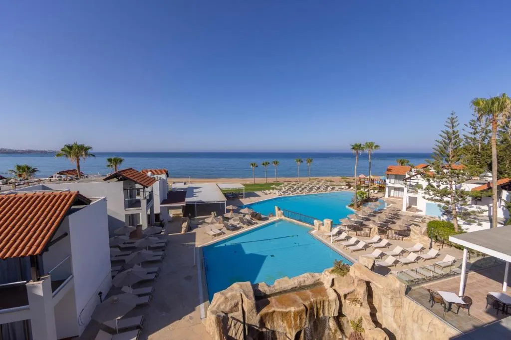 Parque acuático del Kapetanios Aqua Resort, Coral Bay