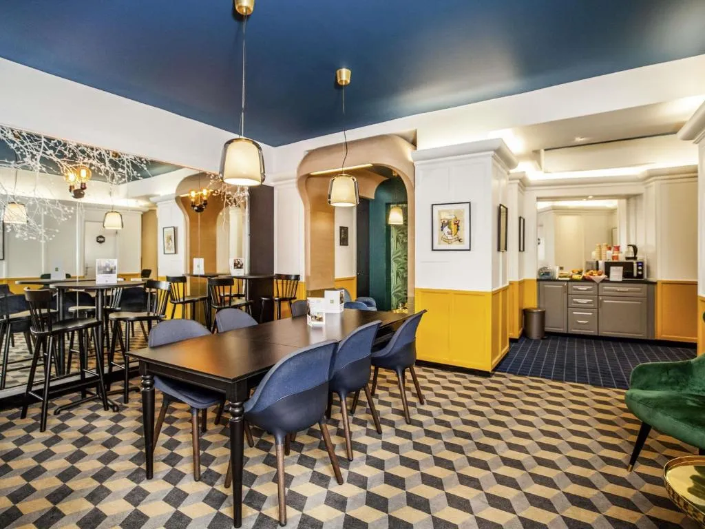 ibis Styles Paris Cadet Lafayette exterior in the 9th arrondissement