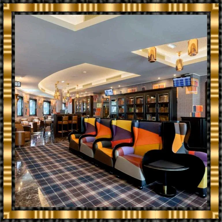 Hotel Jaguar Oporto - 4-star hotel in Rua da Constituição nº211, Bonfim, 4200-198 Porto, Portugal, Porto - photo 1