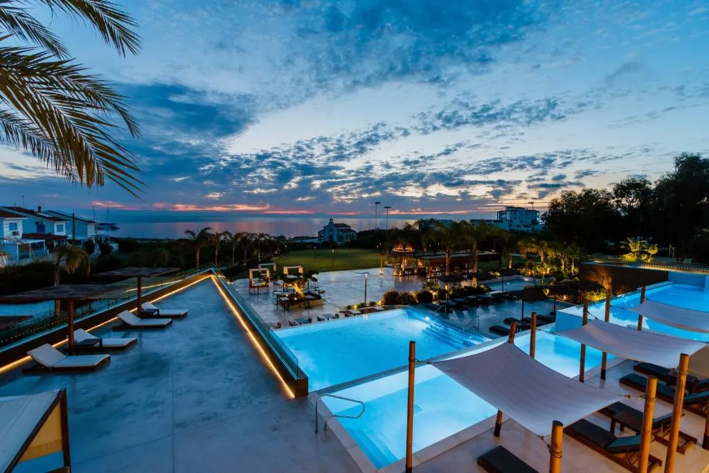 Cavo Zoe Seaside Hotel - 4-star hotel in Pernera, Protaras - photo 1