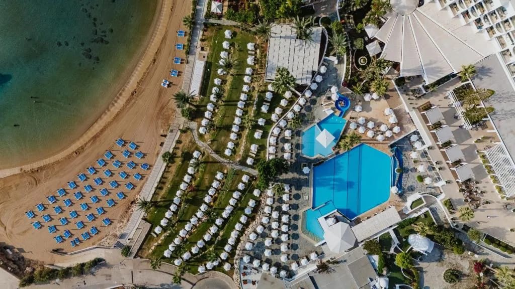 Golden Coast Beach Hotel - 4-star hotel in Protaras Beach, Protaras - photo 1