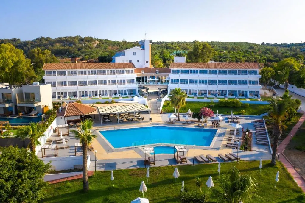 Adelais Bay Hotel - 3-star hotel in Protaras Beach, Protaras - photo 1
