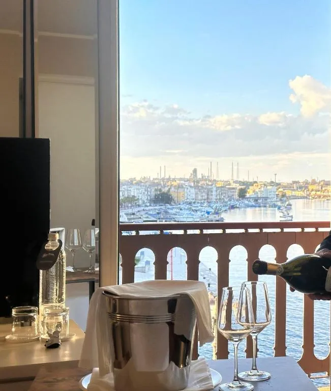 Hotel Europa - Hôtel 4 étoiles, Taranto, Puglia - photo 1