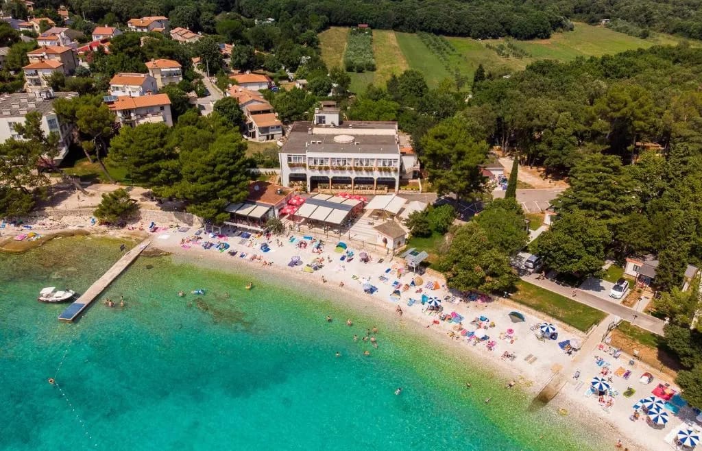 Centinera Resort - Hotel de 3 estrellas en Banjole, Pula - photo 1
