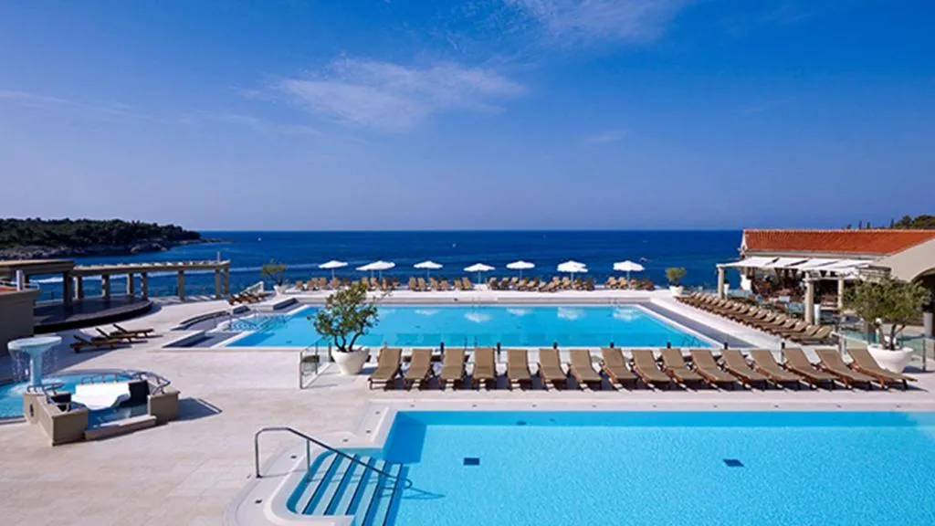 Park Plaza Verudela Pula - 4-star hotel in Verudela peninsula, Pula, Pula - photo 1