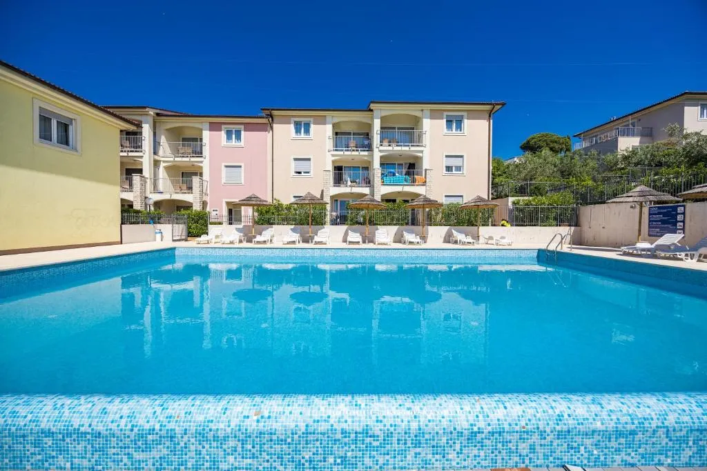 Residence Superior Del Mar - 4-star hotel in Banjole, Pula - photo 1