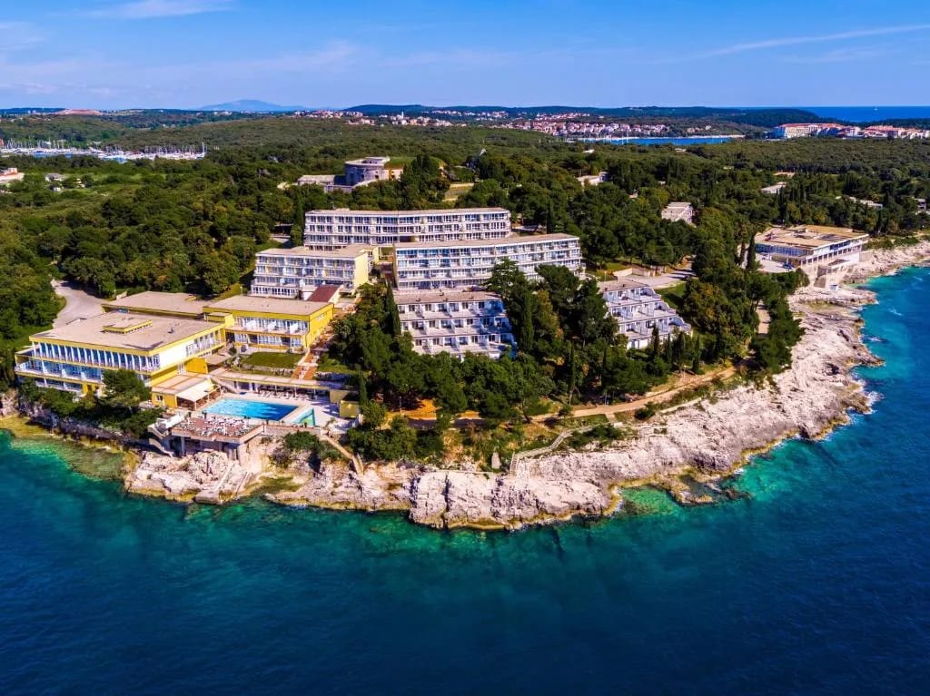 Splendid Resort - Hotel de 3 estrellas en Zlatne Stijene, Pula - photo 1