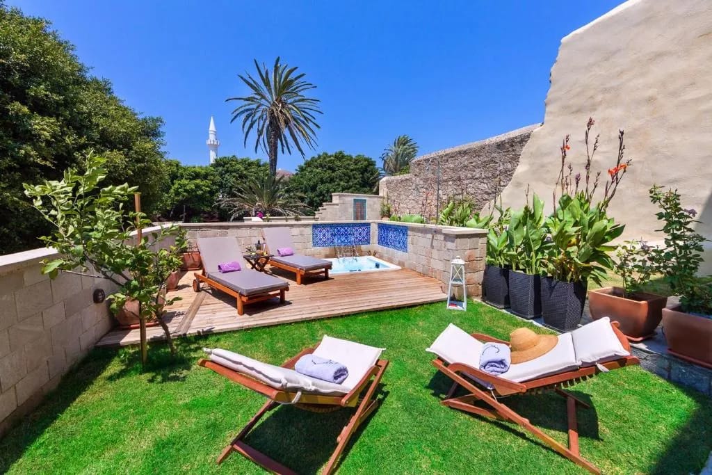 In Camera Art Boutique Hotel - 4-star hotel in Rhodes Town, Rhodes - photo 1