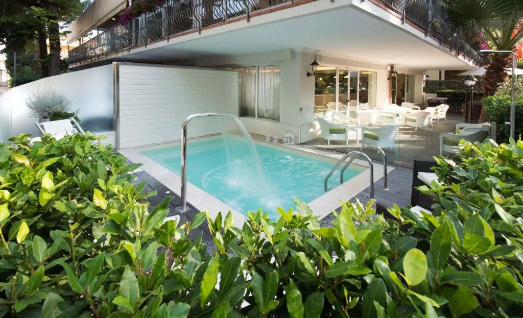 Atlas Hotel Riccione - Hotel de 3 estrelas em Central Riccione, Riccione - photo 1