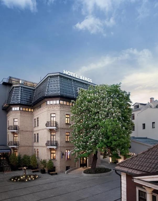 Hotel Bergs Suites - 4-star hotel in Elizabetes iela 83/85, Rīga, LV-1050, Latvia, Riga - photo 1