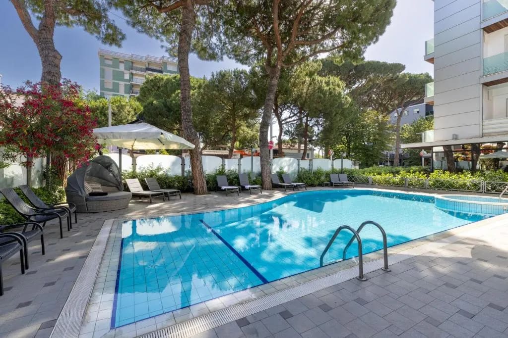 Exterior do Hotel Adriatica no sul de Riccione