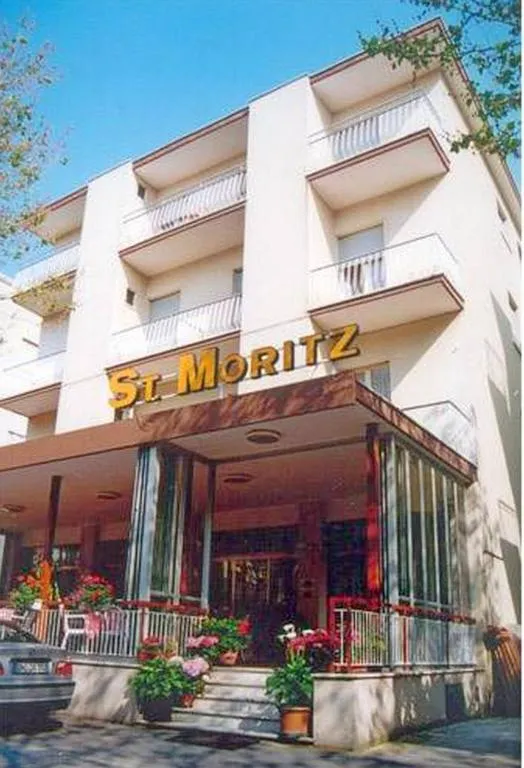 Fachada do Hotel St. Moritz, Rivazzurra, Rimini
