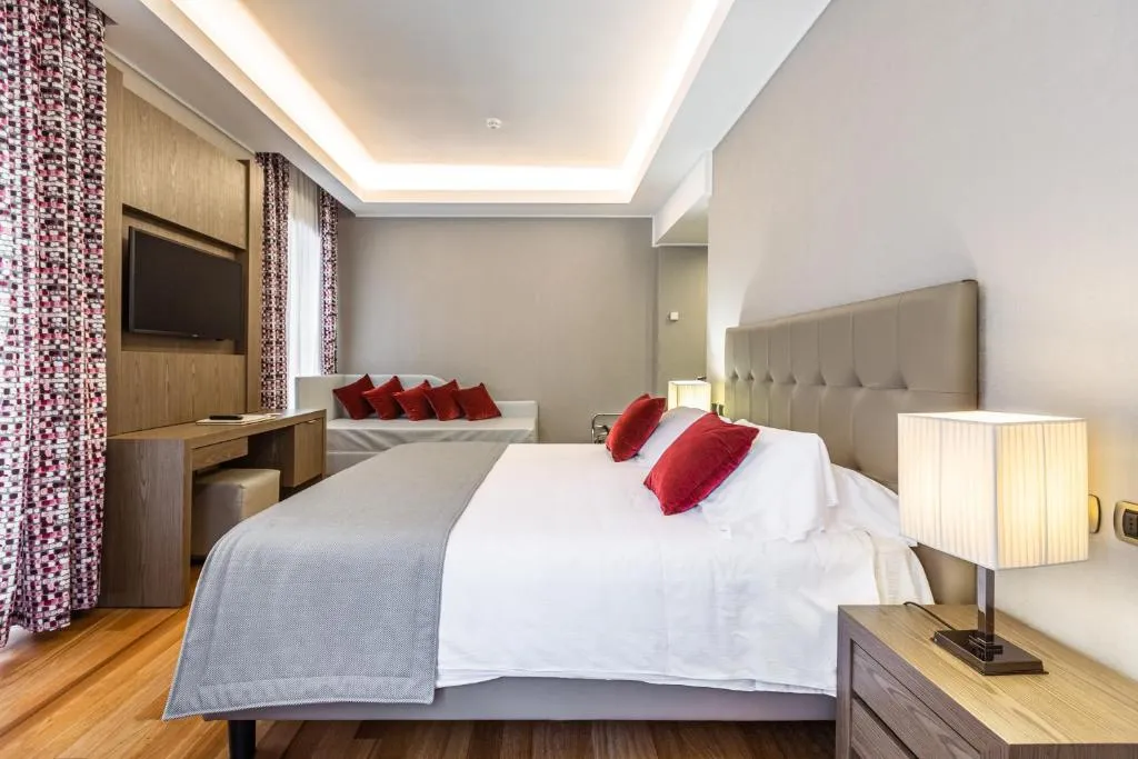 Hotel Delle Nazioni - Hotel de 4 estrellas en Trevi, Rome - photo 1