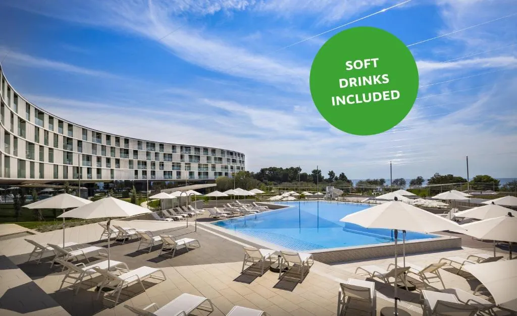 Maistra Select Family Hotel Amarin - 4-star hotel in Amarin peninsula, 4 km north of old town, Rovinj - photo 1