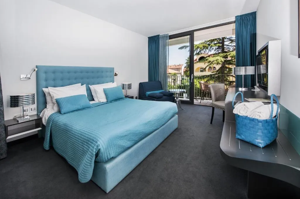 Hotel Arupinum - Hotel de 4 estrellas en Luje Adamovića, southern resort area, Rovinj - photo 1