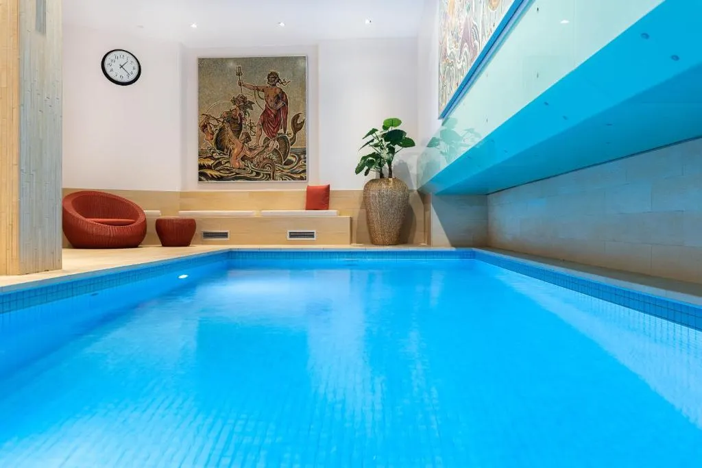 Altstadthotel Wolf-Dietrich - Hotel de 4 estrelas em Altstadt, Salzburg - photo 1