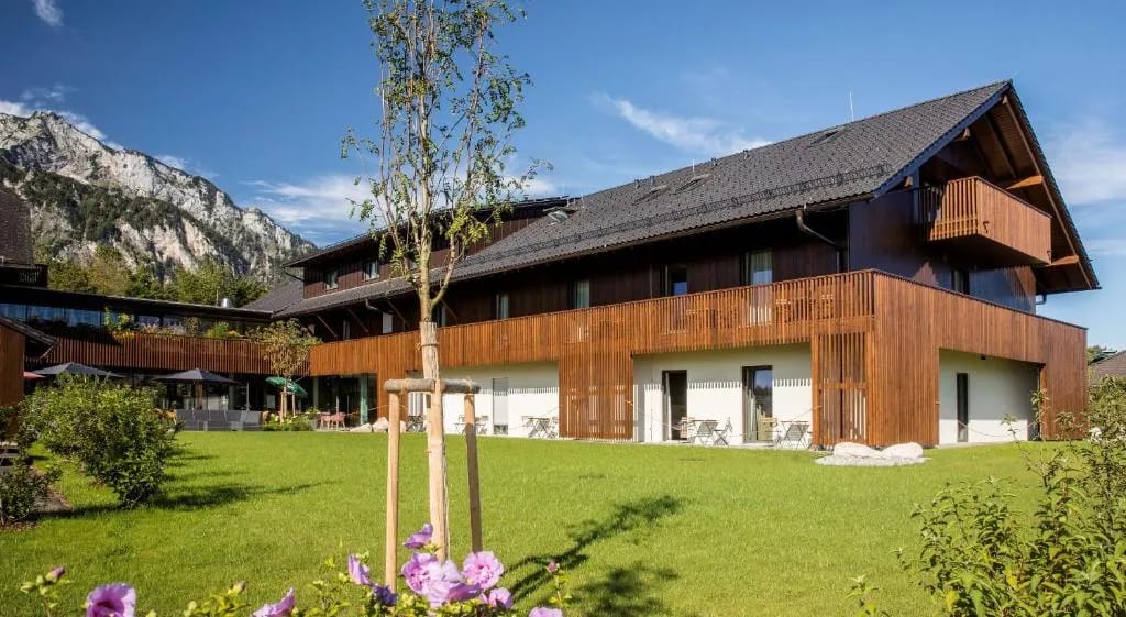Hotel Das Essigmanngut - Hotel de 3 estrellas en Anif village, 5 km south of Salzburg, next to A10 Salzburg-Süd exit, Salzburg - photo 1