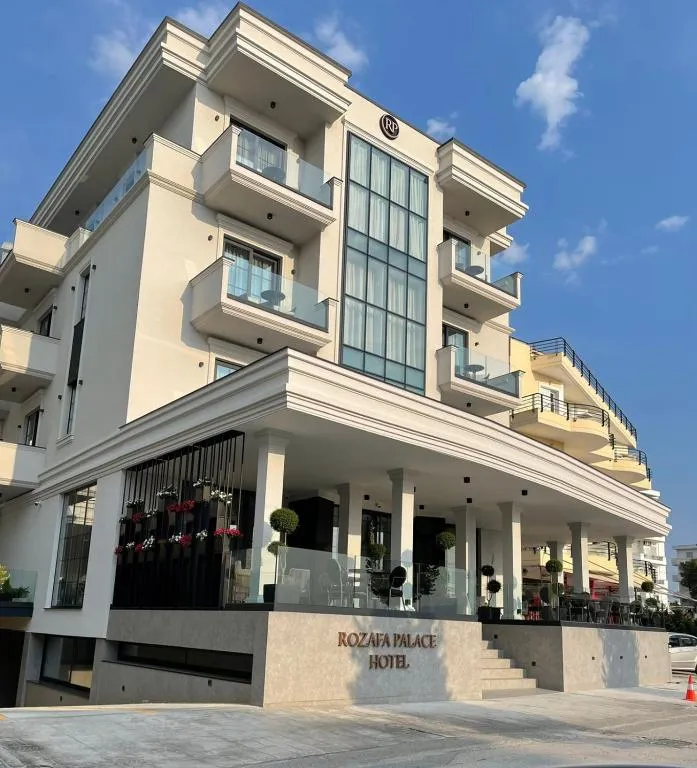 Rozafa Palace Hotel - Hotel de 4 estrellas en Sarandë southern bay, Sarande - photo 1