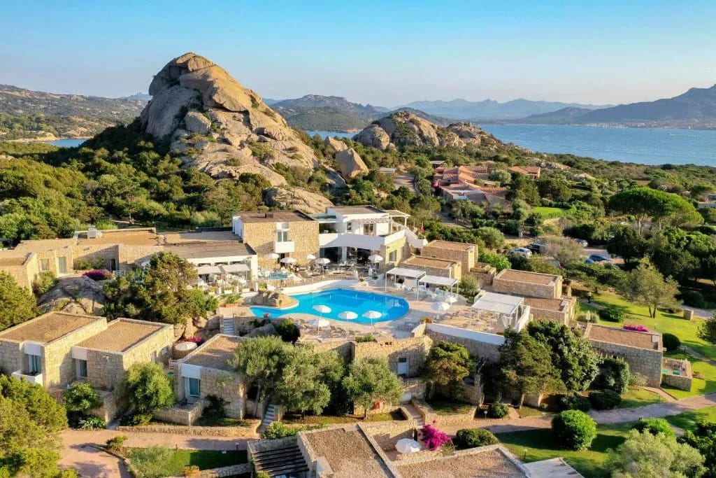 Hotel Grand Relais Dei Nuraghi - Hôtel 5 étoiles, Baja Sardinia, Costa Smeralda, Sardinia - photo 1