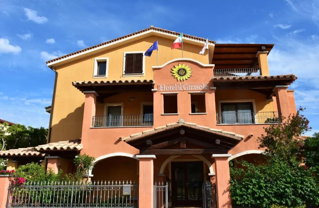 Exterior do Hotel Il Girasole, Villasimius, Sardenha