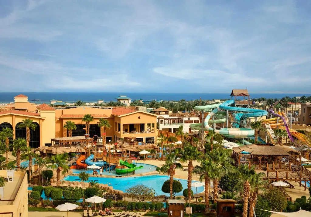 Coral Sea Aqua Club Resort - 4-star hotel in Sharm El Sheikh, Sharm El Sheikh - photo 1