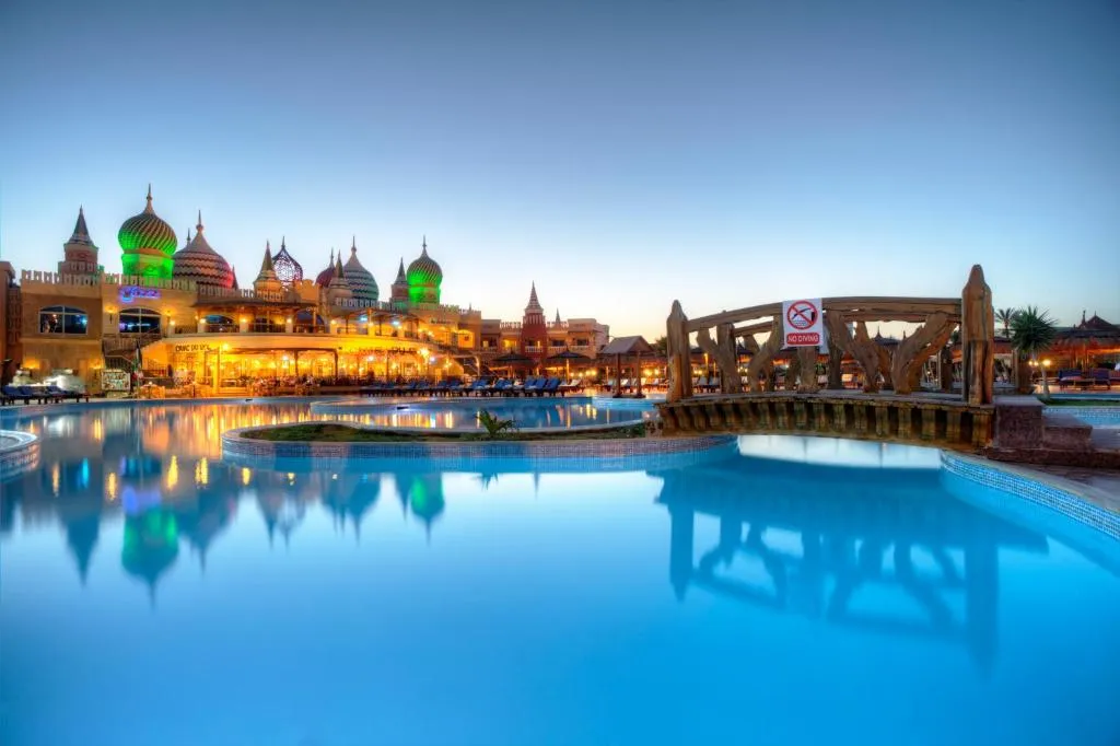 Pickalbatros Aqua Blu Sharm El Sheikh - 4-star hotel in Haddabet Umm El Sid Khazan Street, Sharm El Sheikh - photo 1
